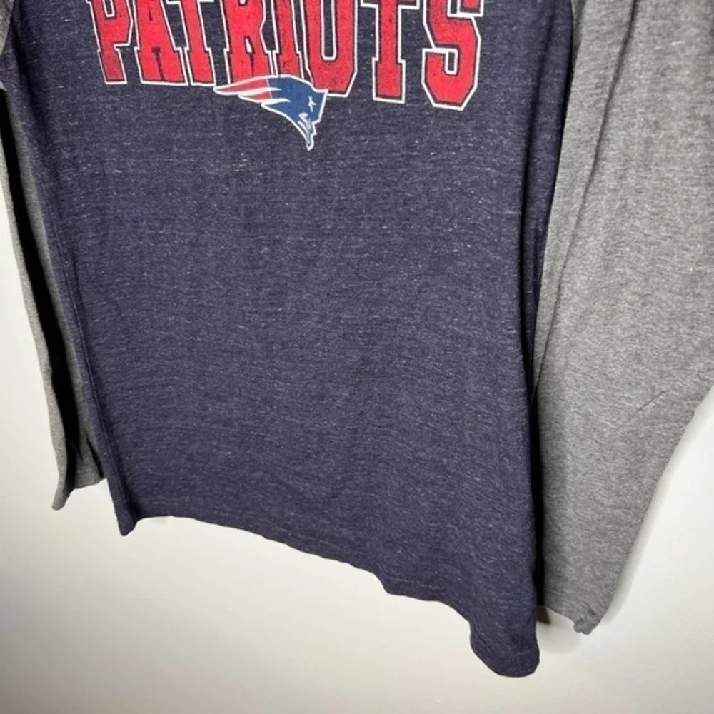 NFL Team Apparel The New England Patriots men's unisex sleep shirt small